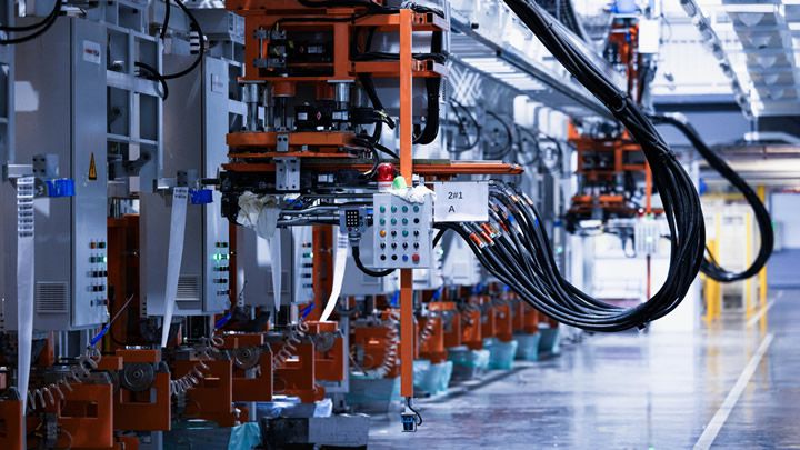 Future-Proof Manufacturing: How OT-IT Integration Is Reshaping Smart Factories