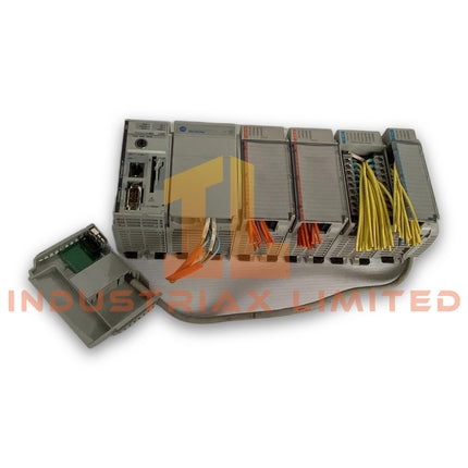 Allen-Bradley 1769-CRL1 CompactLogix Expansion Cable